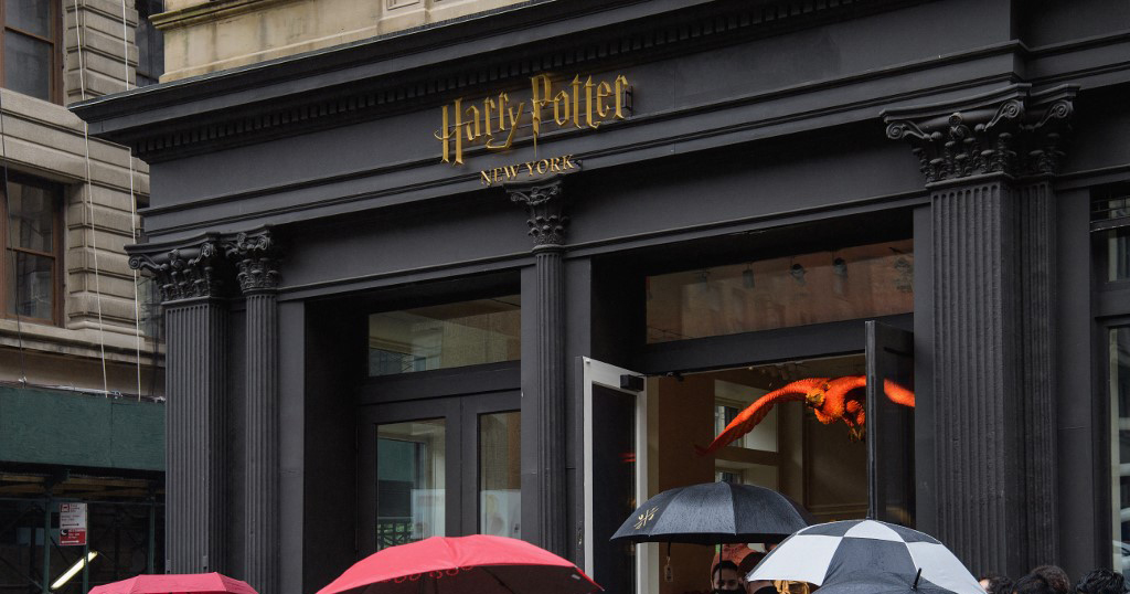 The biggest Harry Potter store opens in New York • PhilSTAR Life